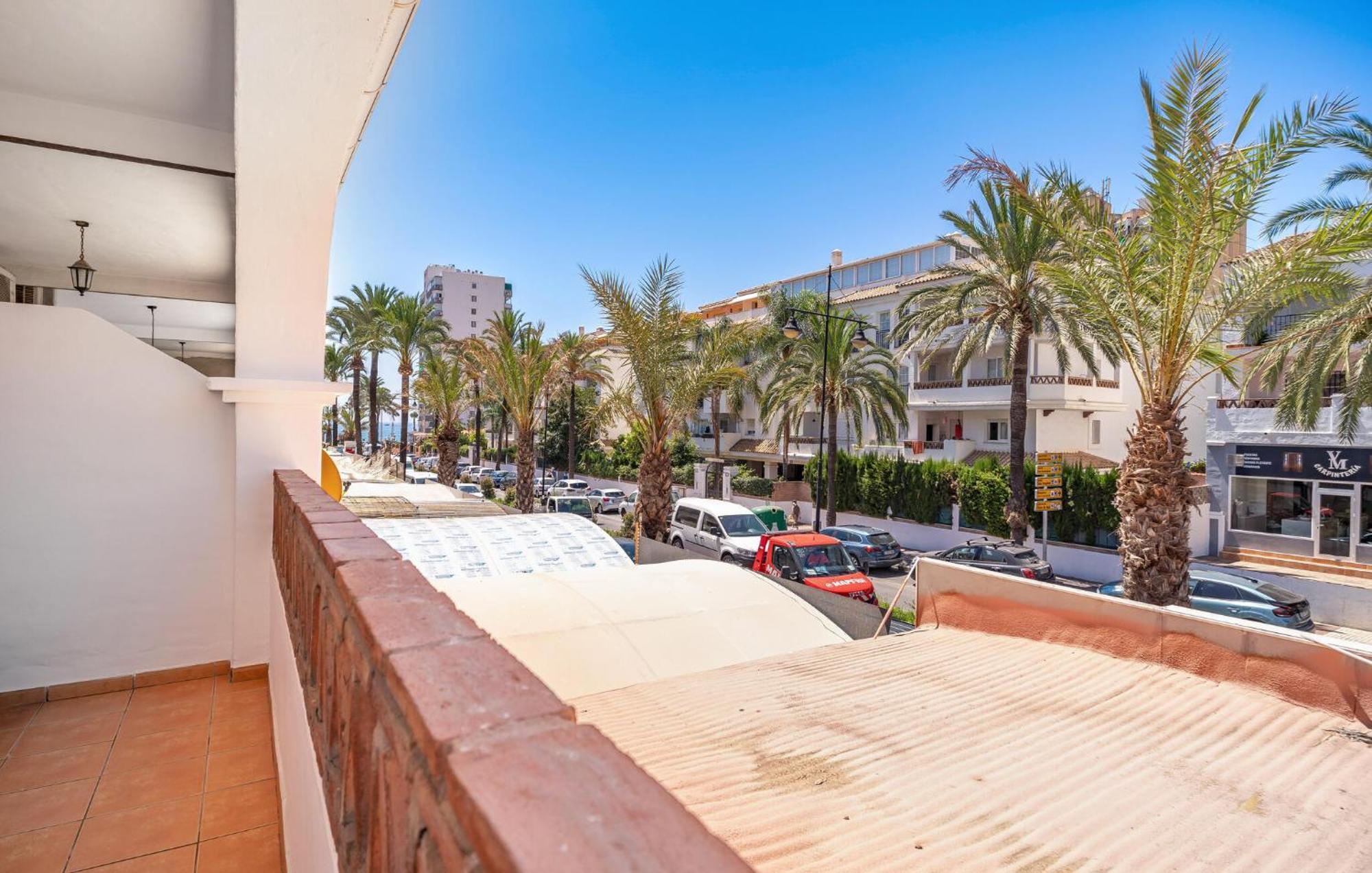 2 Bedroom In Apartment *